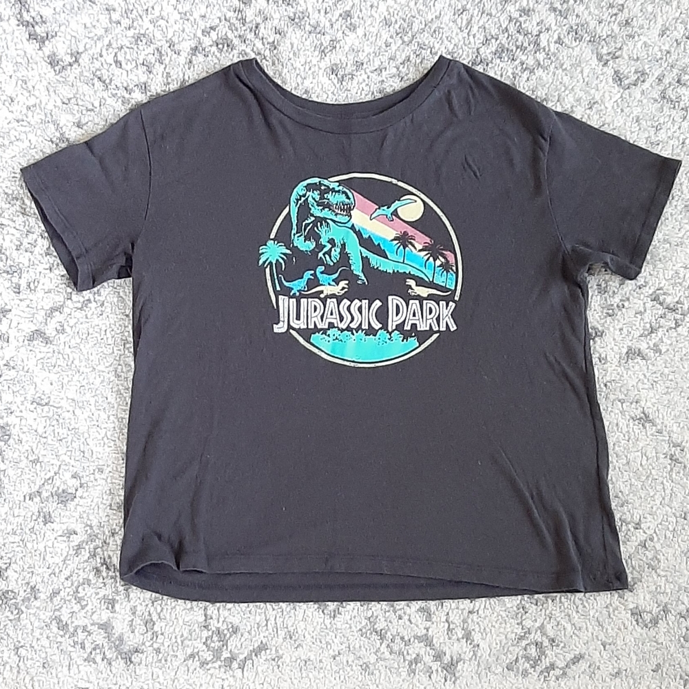 Jurassic Park Tshirt Size L